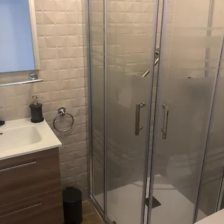 Exceptional 2 Bed A 2 Min Walk To & Close To Boliches Train Apartment Fuengirola