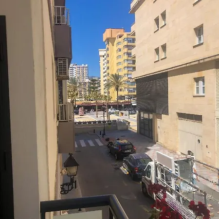 Exceptional 2 Bed A 2 Min Walk To & Close To Boliches Train