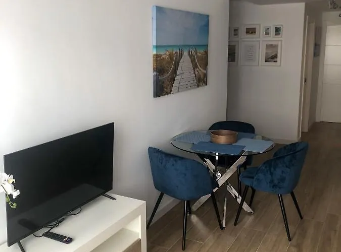 Exceptional 2 Bed A 2 Min Walk To & Close To Boliches Train Fuengirola